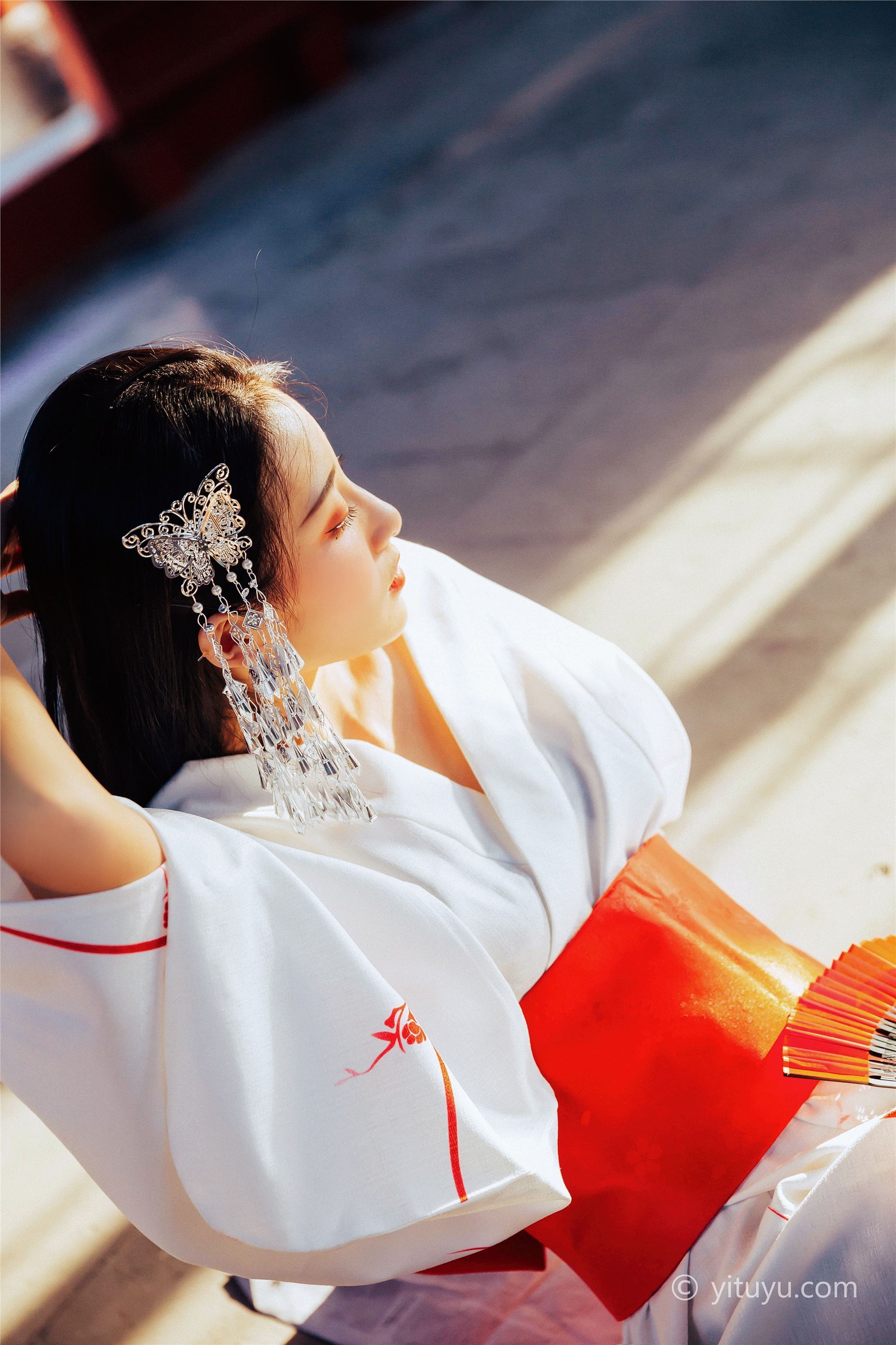 YITUYU艺图语  2021.06.18 性空山 王月